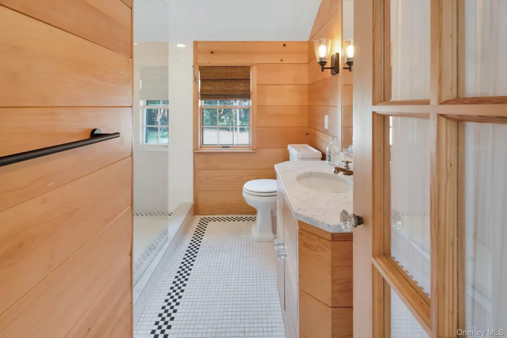 1 Waters Edge Drive Quogue, NY 11959