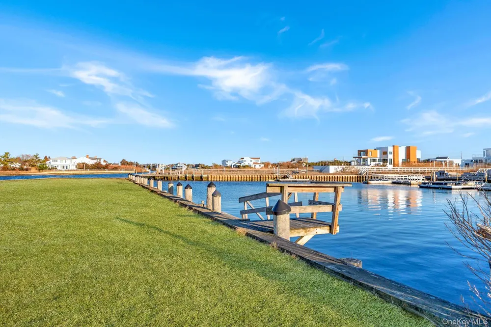 1 Waters Edge Drive Quogue, NY 11959