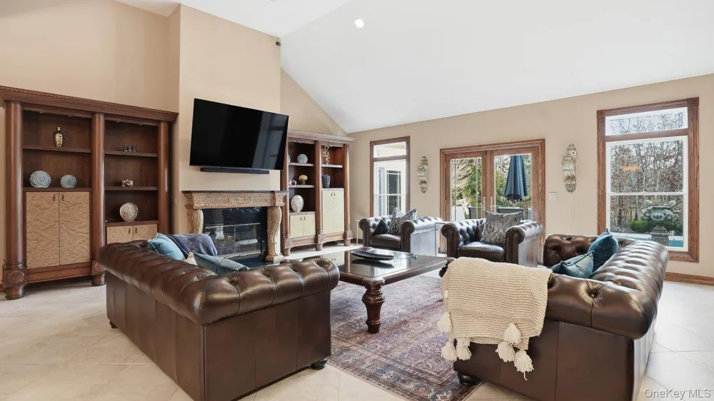 131 Malloy Drive East Quogue, NY 11942