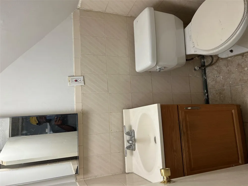105-11 225th Street Queens Village, NY 11429