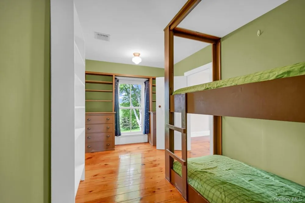 247 Sarah Wells Trail Campbell Hall, NY 10916