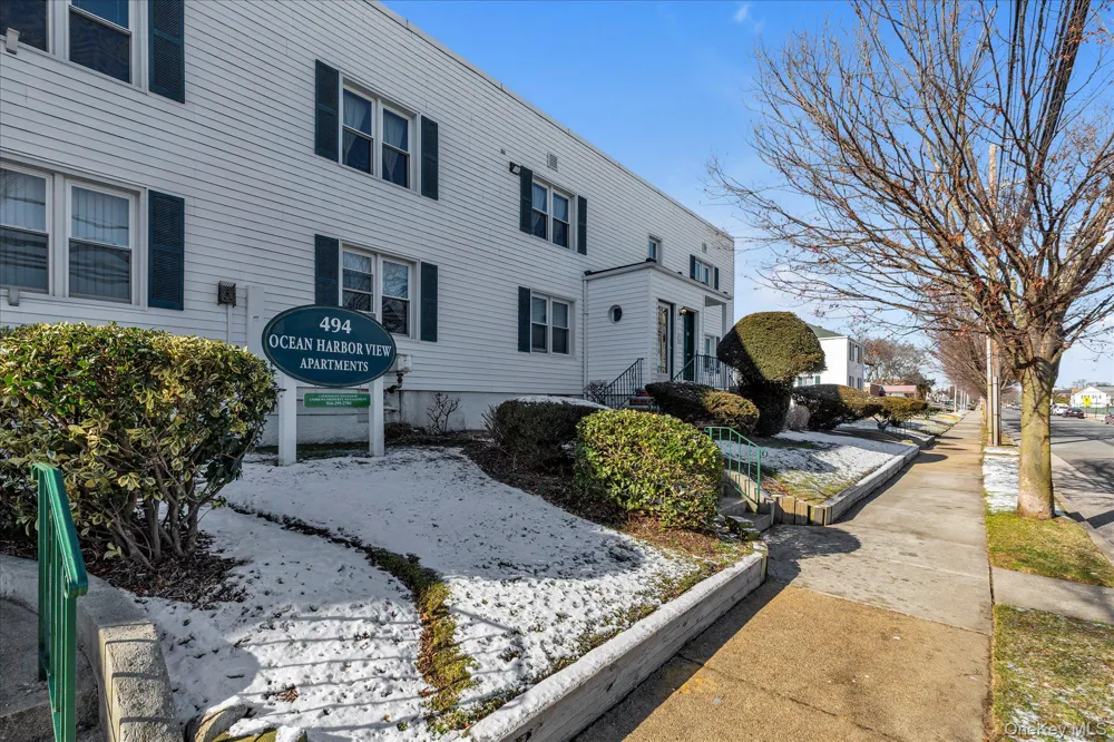 494 S Ocean Avenue #1M Freeport, NY 11520
