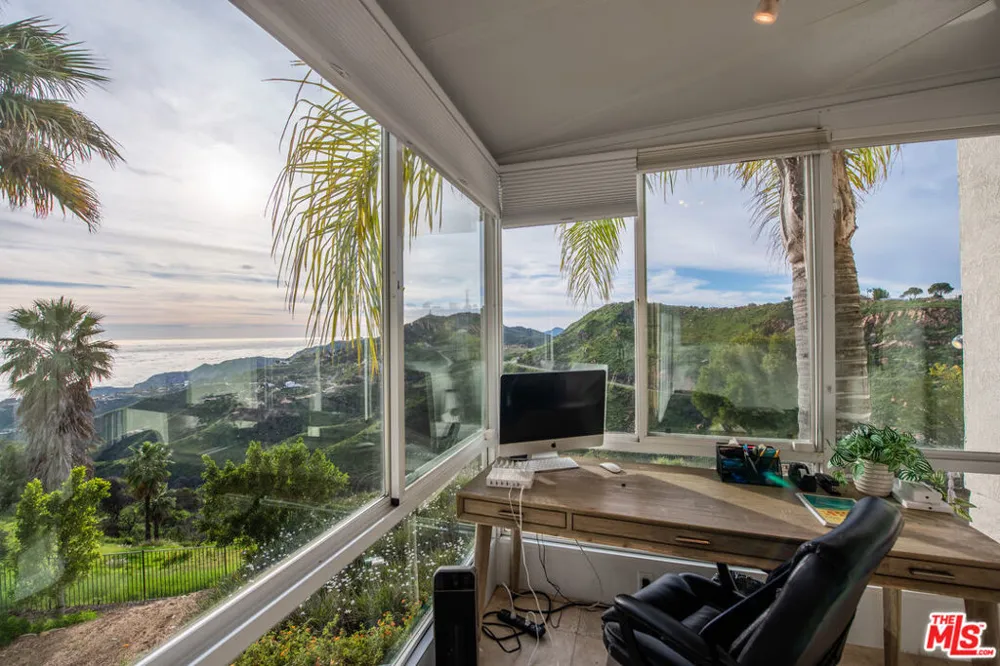501 Sadie Road Topanga, CA 90290