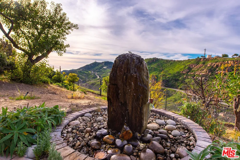 501 Sadie Road Topanga, CA 90290
