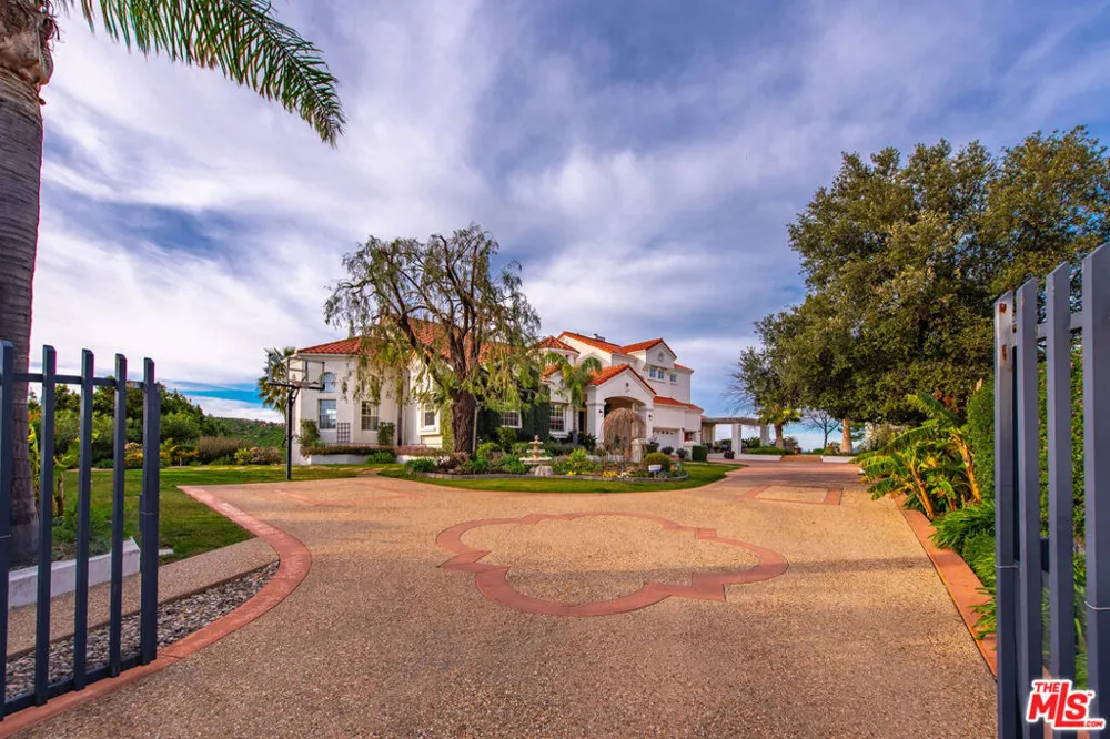 501 Sadie Road Topanga, CA 90290