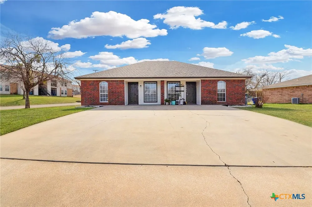 1226 Walt Morgan Circle