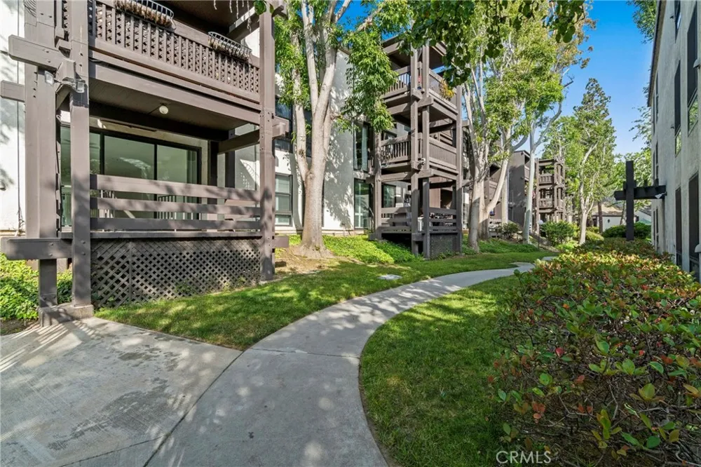 7740 Redlands #M1081