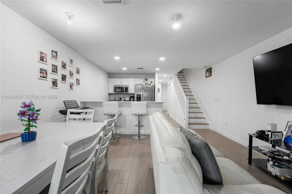 5059 Genove Pl Riviera Beach, FL 33410