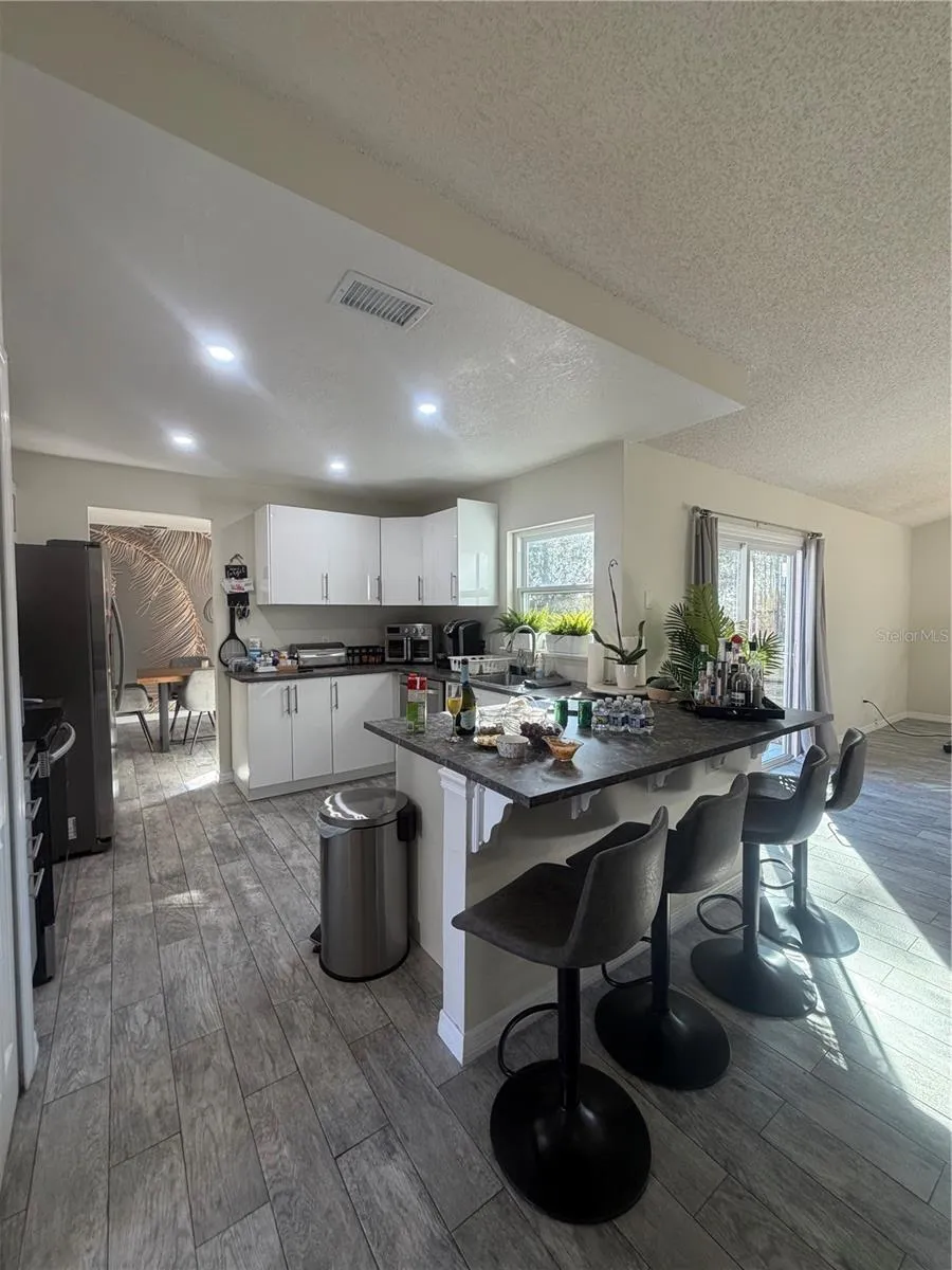 548 GLEN HAVEN DRIVE Deltona, FL 32738