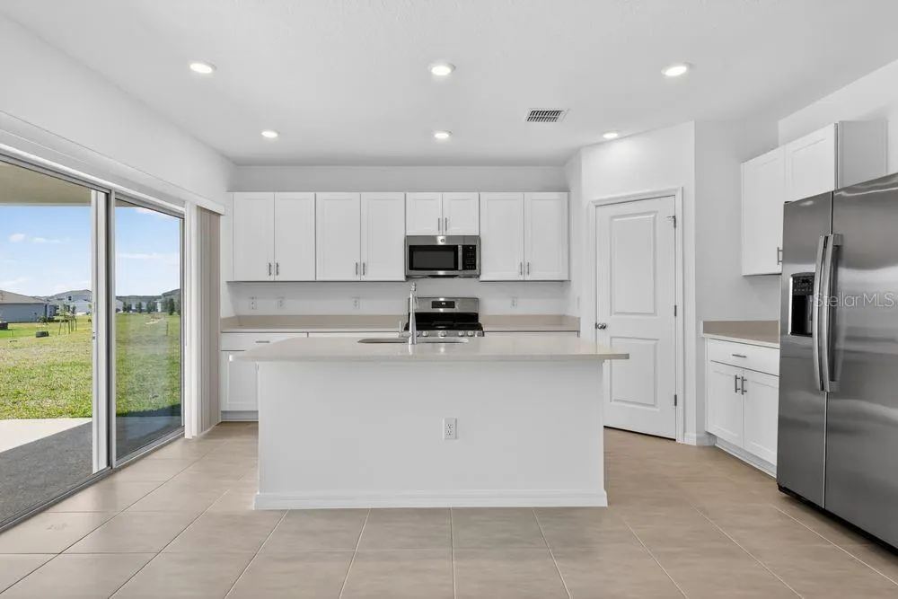 217 STREAMWATER WAY Groveland, FL 34736
