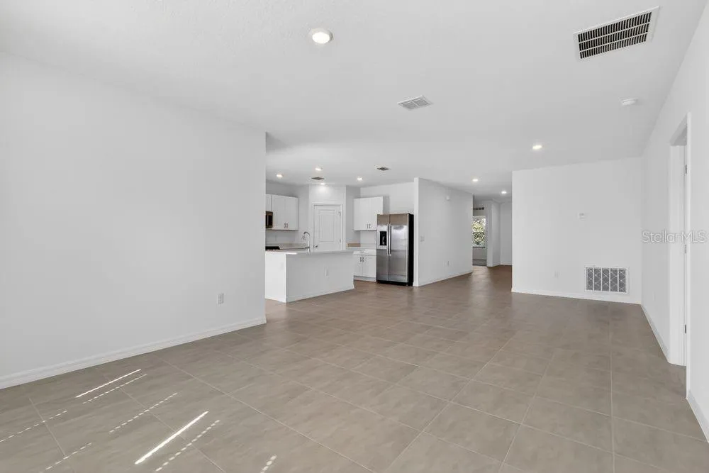 217 STREAMWATER WAY Groveland, FL 34736