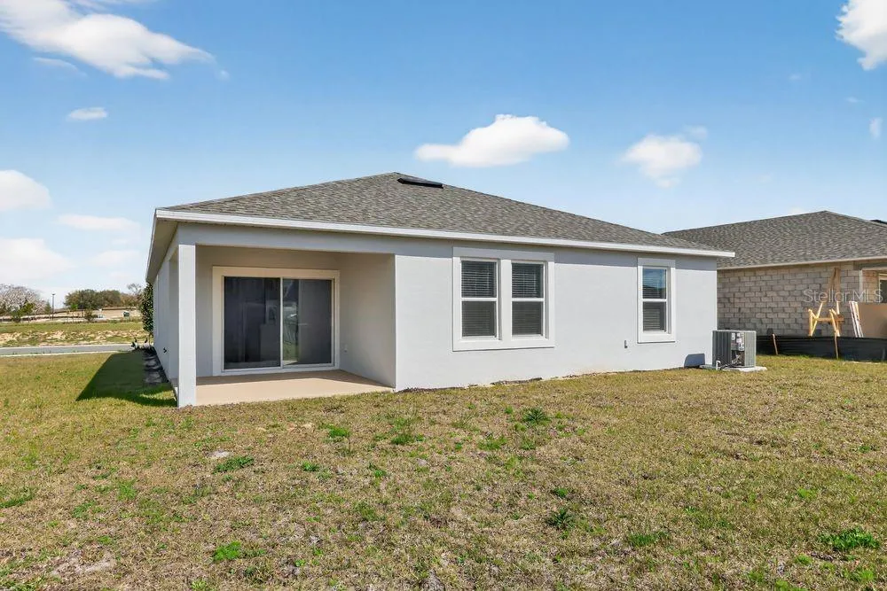 217 STREAMWATER WAY Groveland, FL 34736
