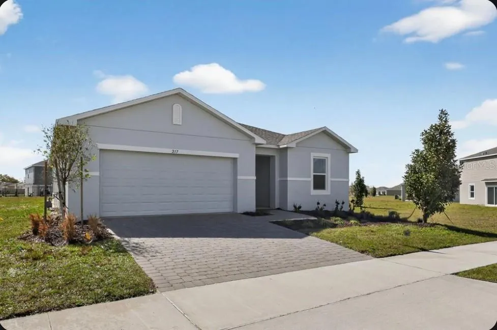 217 STREAMWATER WAY Groveland, FL 34736