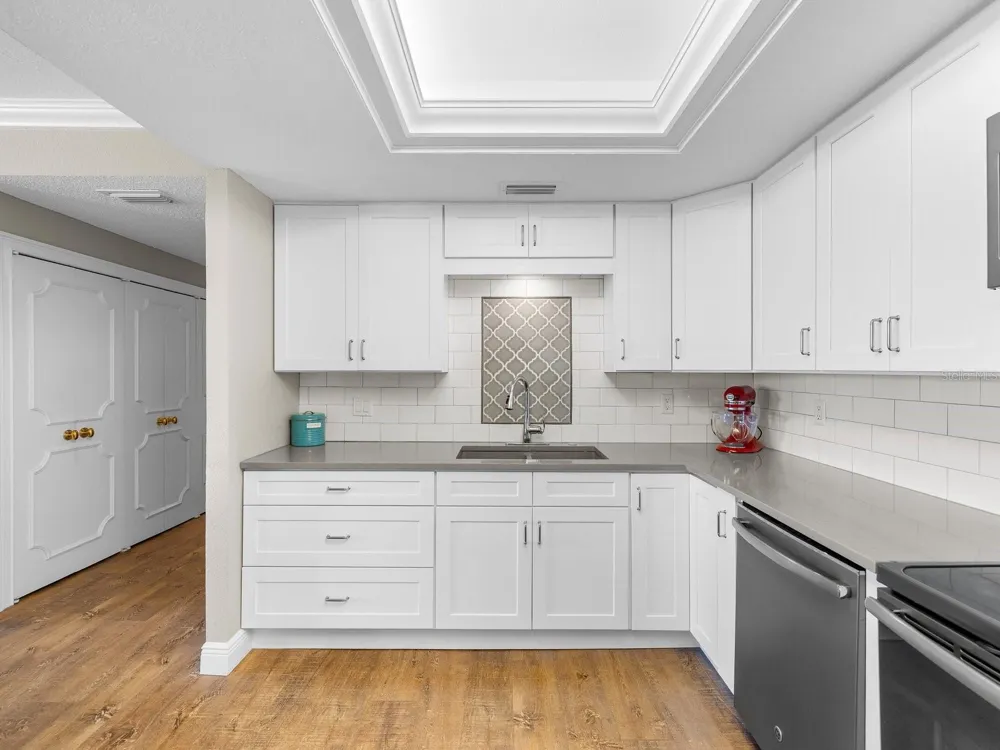 4 BELLEVIEW BOULEVARD #804 Belleair, FL 33756