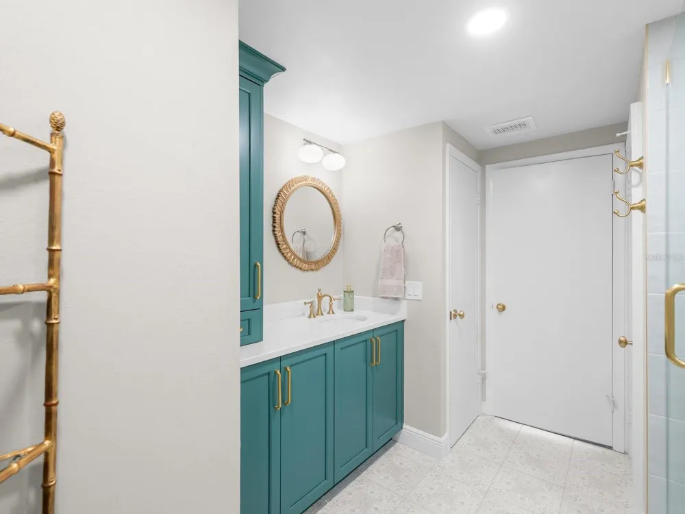 4 BELLEVIEW BOULEVARD #804 Belleair, FL 33756