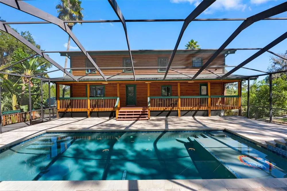 11401 THONOTOSASSA ROAD Thonotosassa, FL 33592