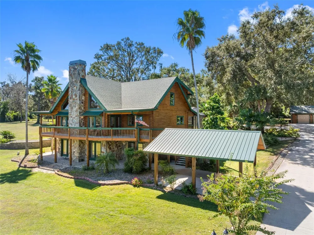 11401 THONOTOSASSA ROAD Thonotosassa, FL 33592