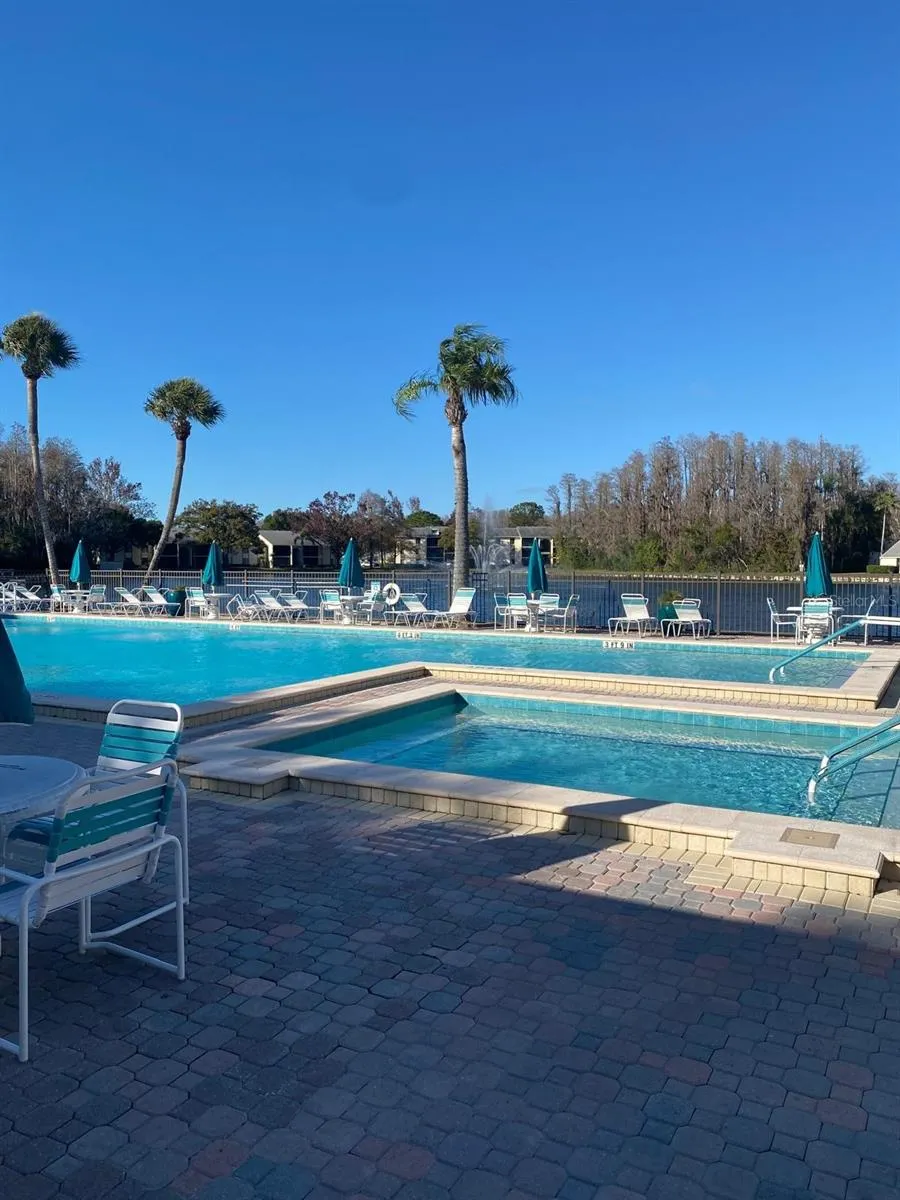 1333 SHADY PINE WAY #D Tarpon Springs, FL 34688