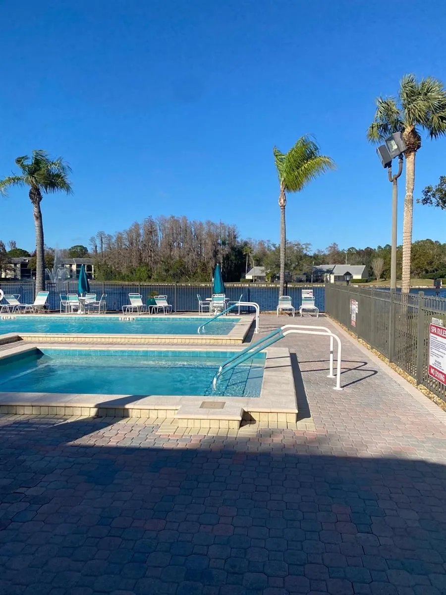 1333 SHADY PINE WAY #D Tarpon Springs, FL 34688