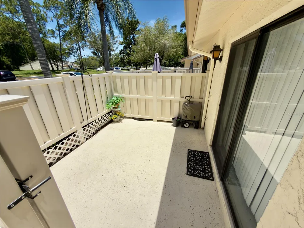 1333 SHADY PINE WAY #D Tarpon Springs, FL 34688