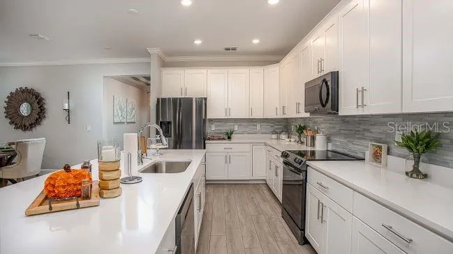 6470 CHORUS DRIVE Mascotte, FL 34753
