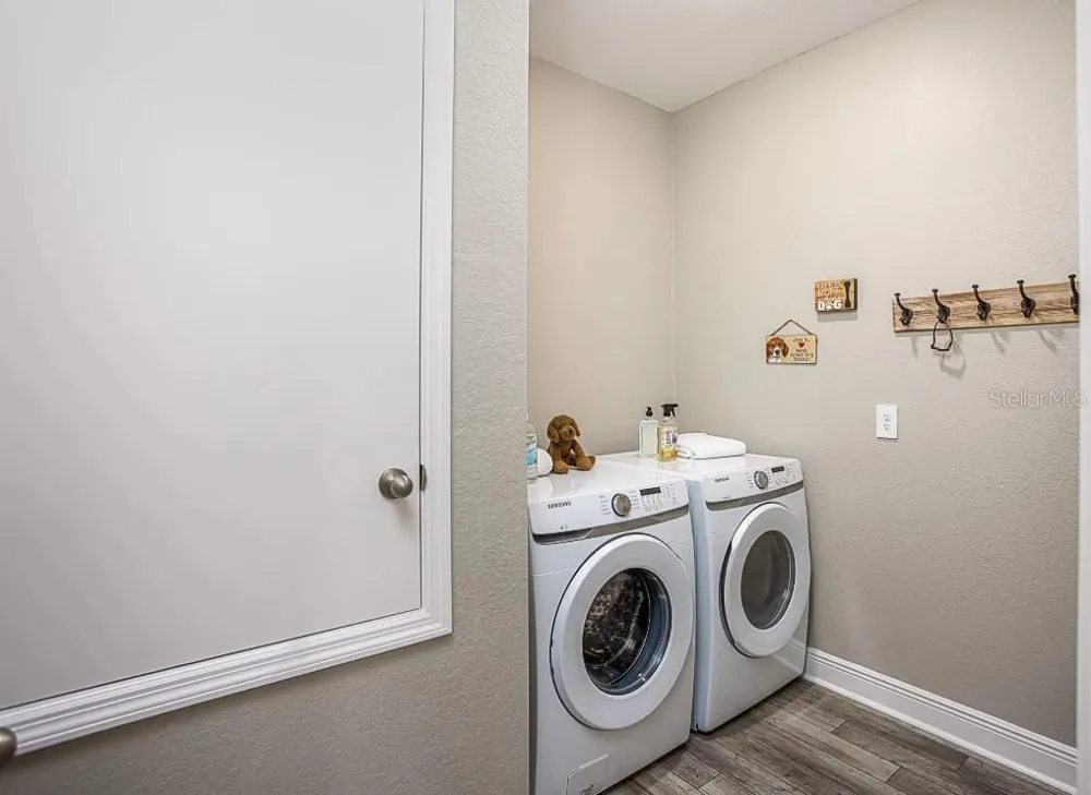 6470 CHORUS DRIVE Mascotte, FL 34753