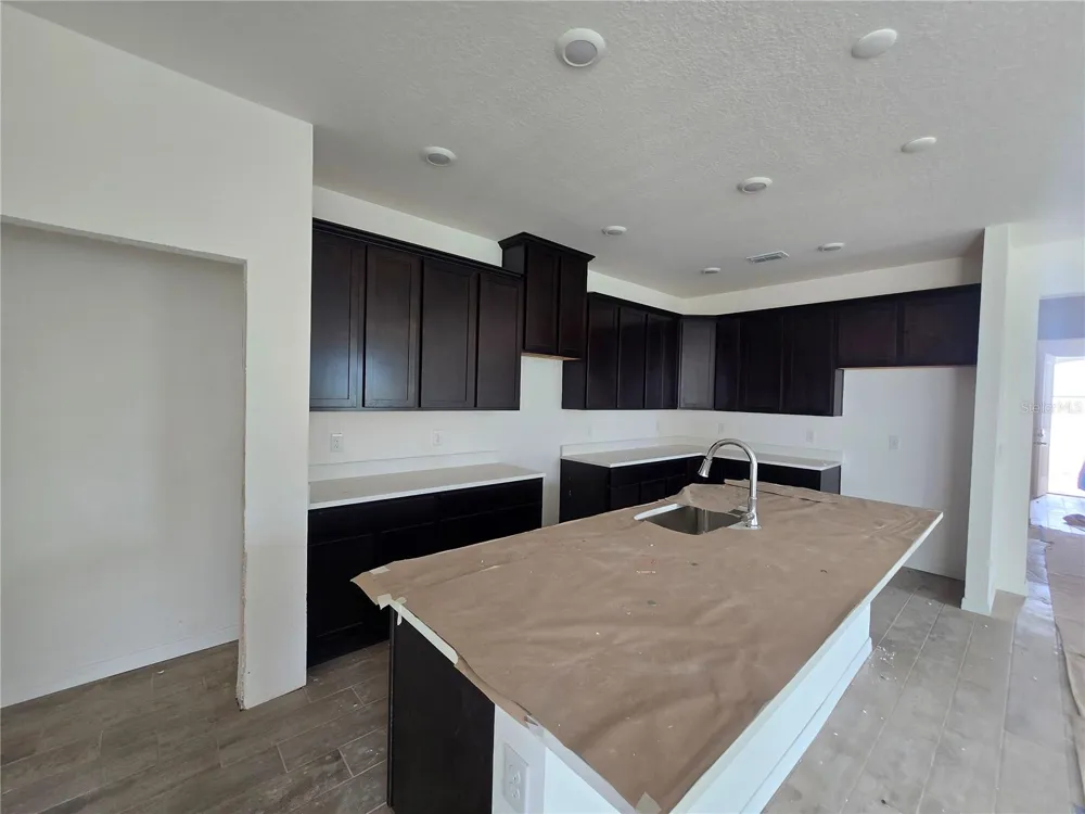 6470 CHORUS DRIVE Mascotte, FL 34753