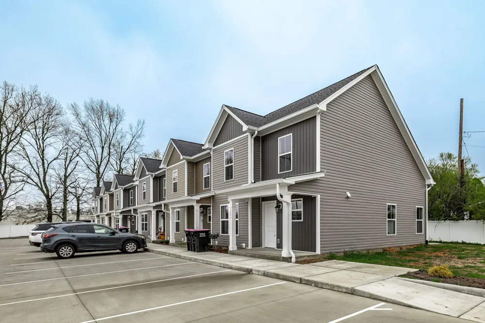 100 Billy Robb St #A Greenbrier, TN 37073