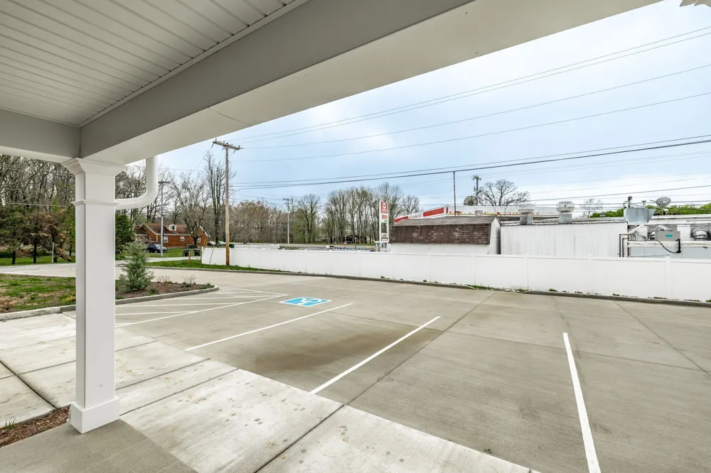 100 Billy Robb St #C Greenbrier, TN 37073
