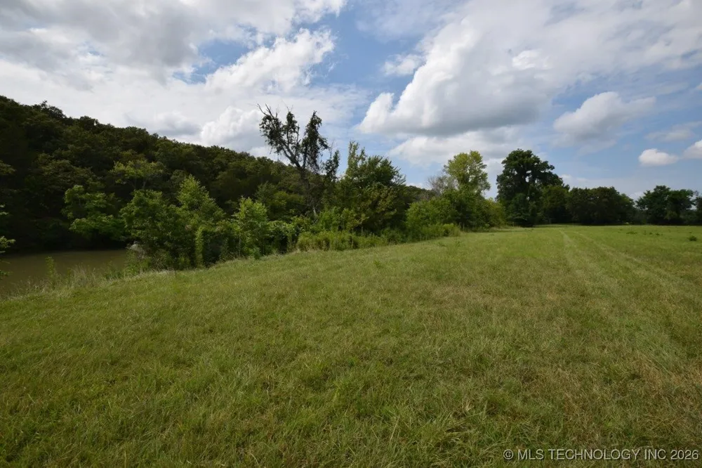 100257 Hwy 100 Gore, OK 74435