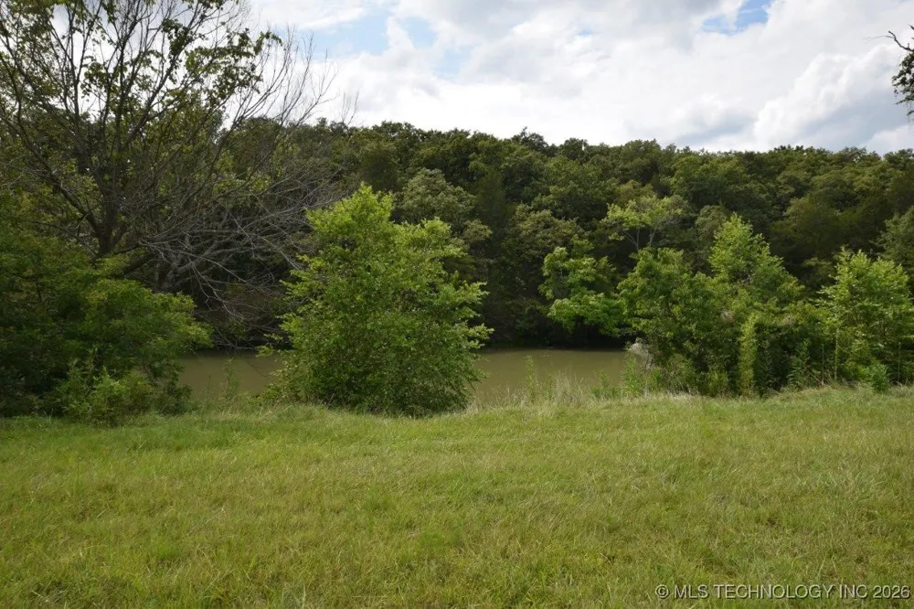 100257 Hwy 100 Gore, OK 74435