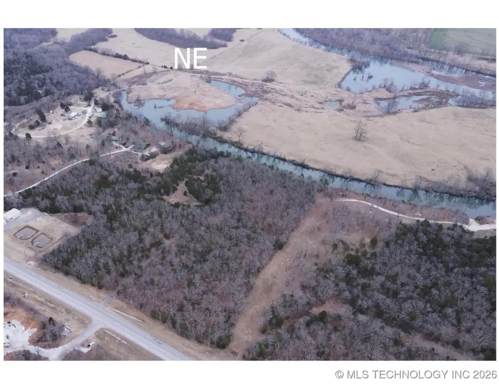 100257 Hwy 100 Gore, OK 74435