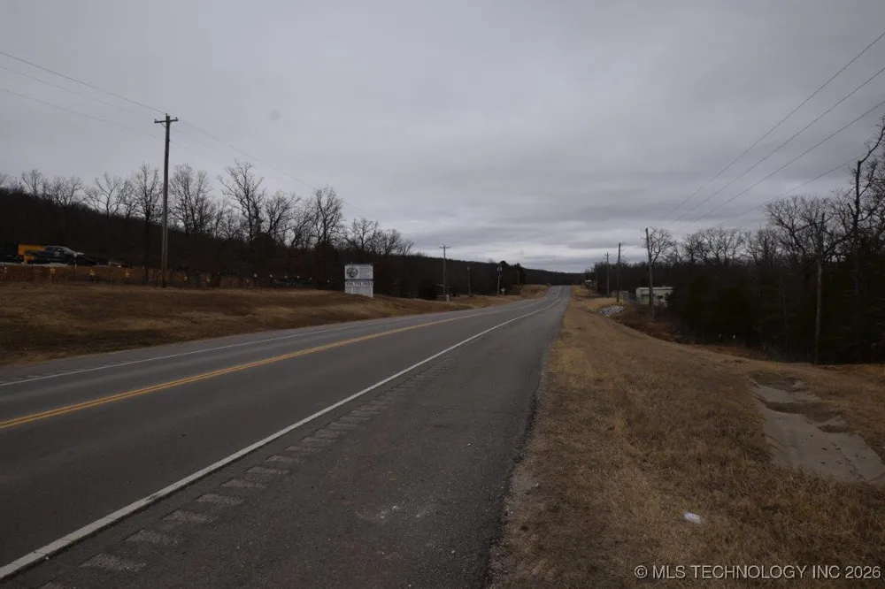 100257 Hwy 100 Gore, OK 74435