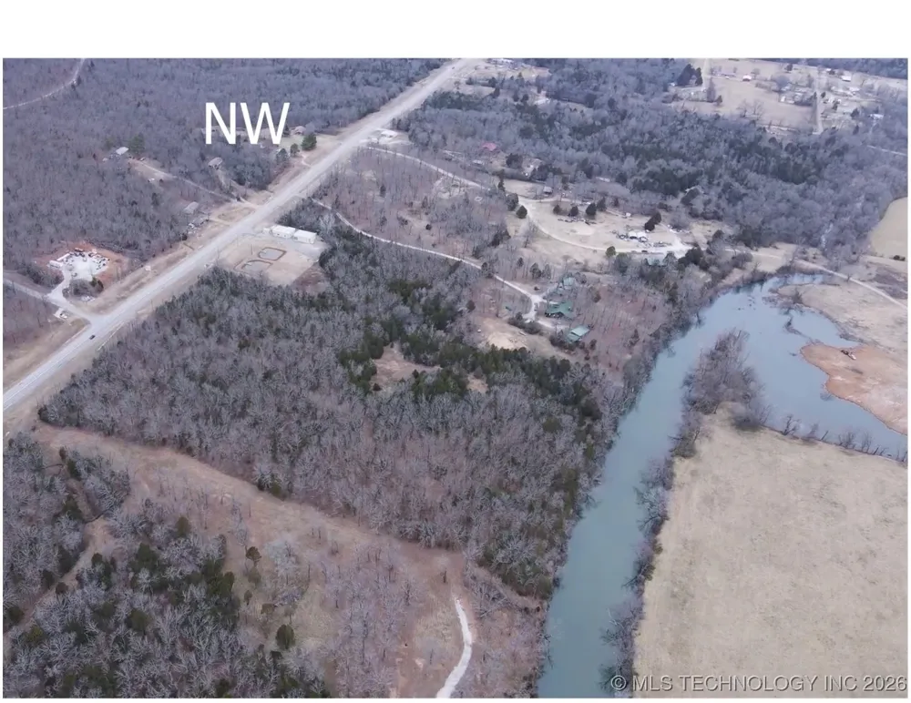 100257 Hwy 100 Gore, OK 74435