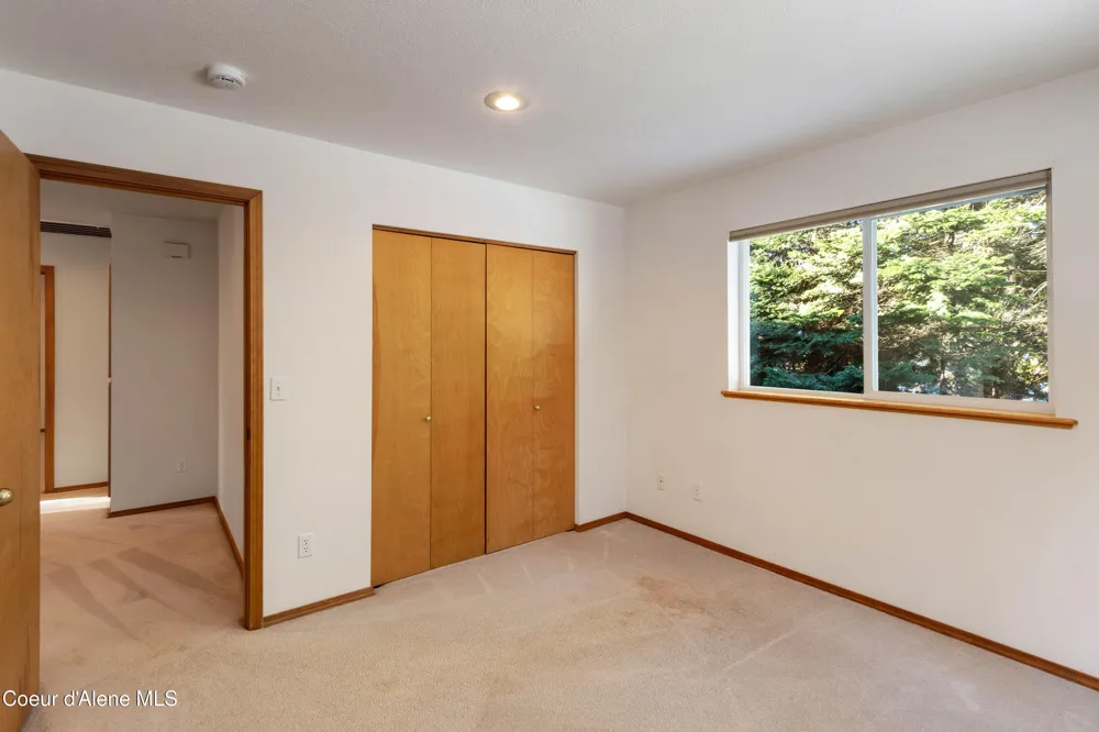 608 Meadowlark Lane Sandpoint, ID 83864