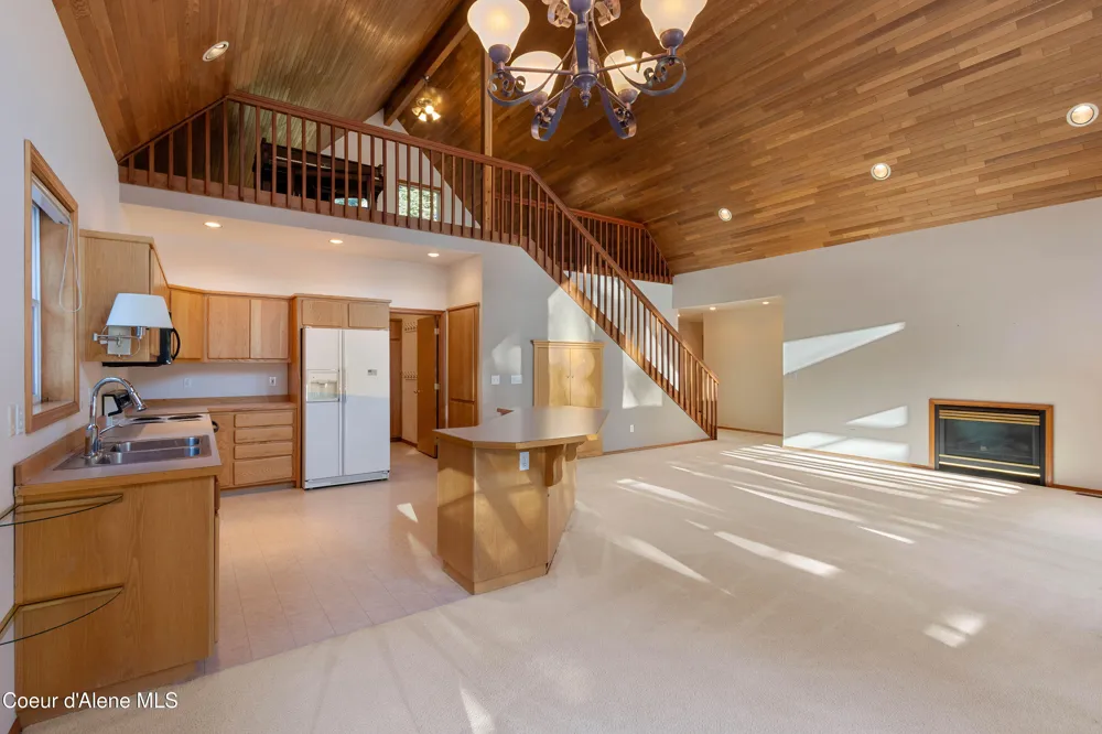 608 Meadowlark Lane Sandpoint, ID 83864