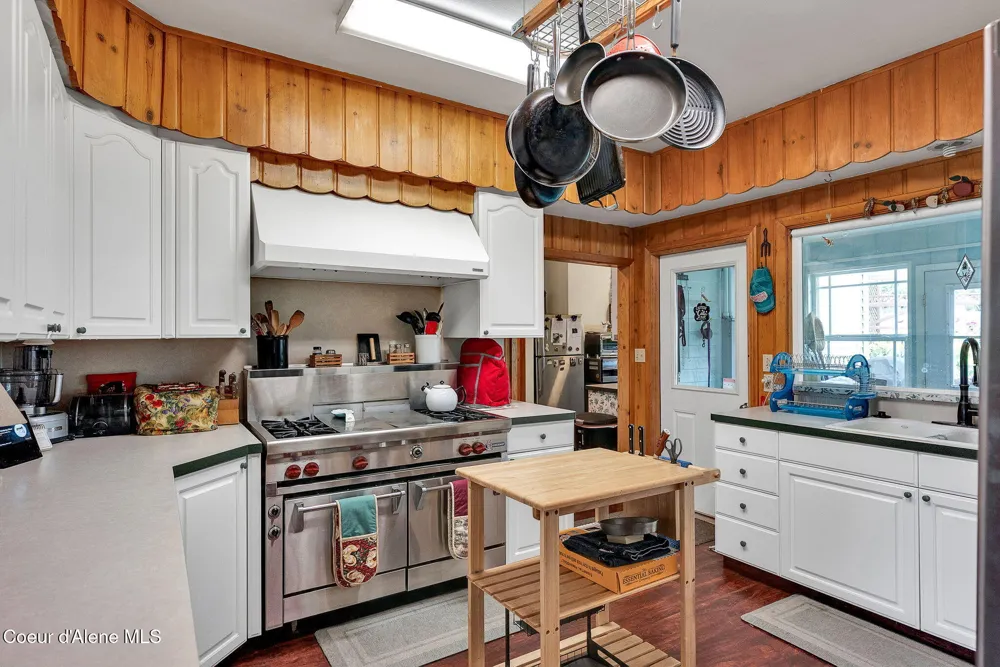 134 FREDERICK AVENUE Harrison, ID 83833