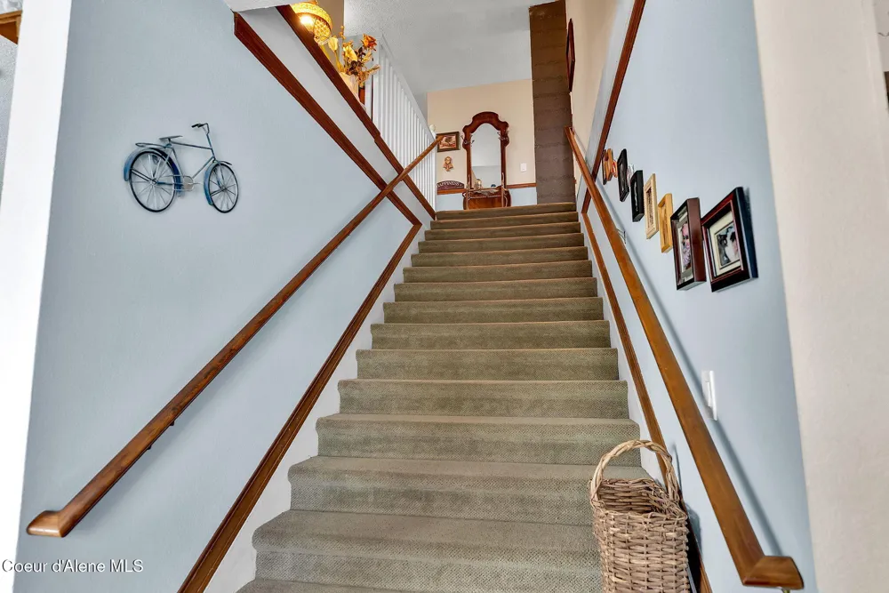 134 FREDERICK AVENUE Harrison, ID 83833