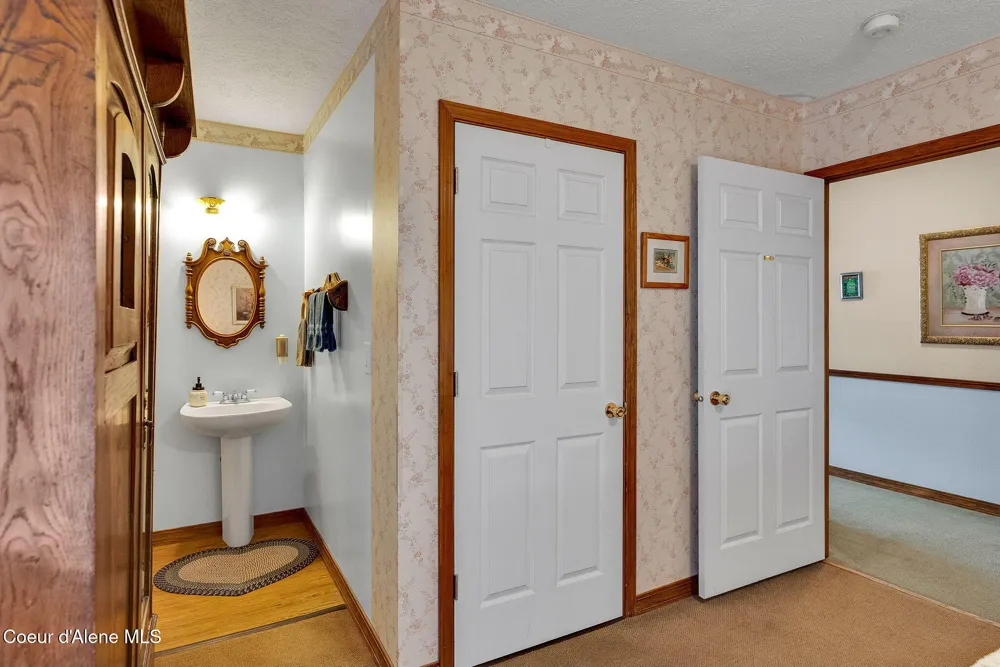 134 FREDERICK AVENUE Harrison, ID 83833
