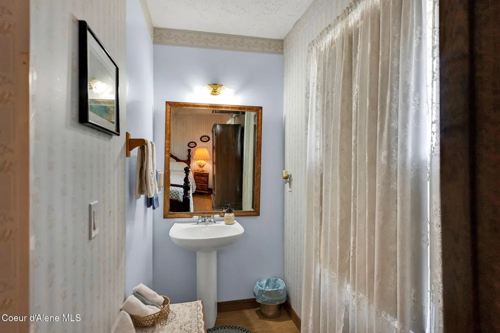 134 FREDERICK AVENUE Harrison, ID 83833
