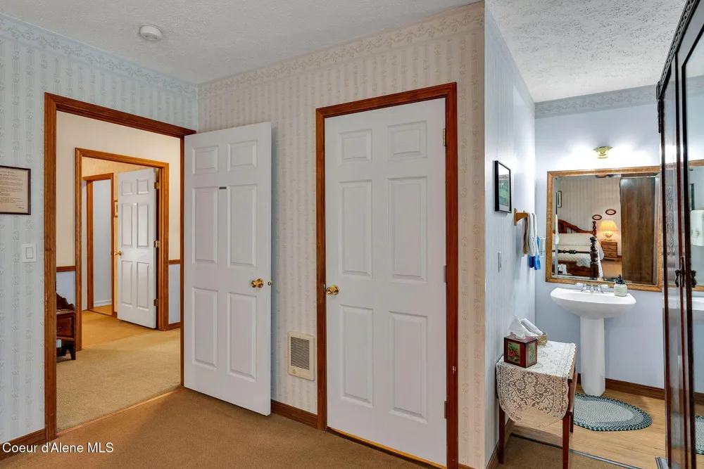 134 FREDERICK AVENUE Harrison, ID 83833