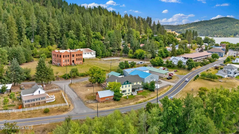 134 FREDERICK AVENUE Harrison, ID 83833