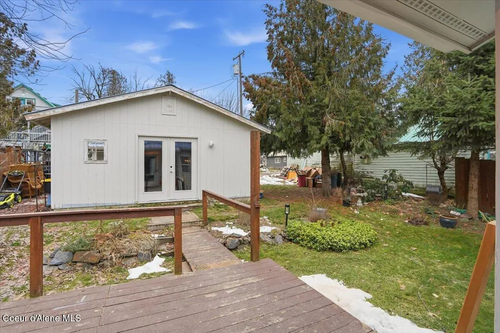 311 S Third Avenue Sandpoint, ID 83864