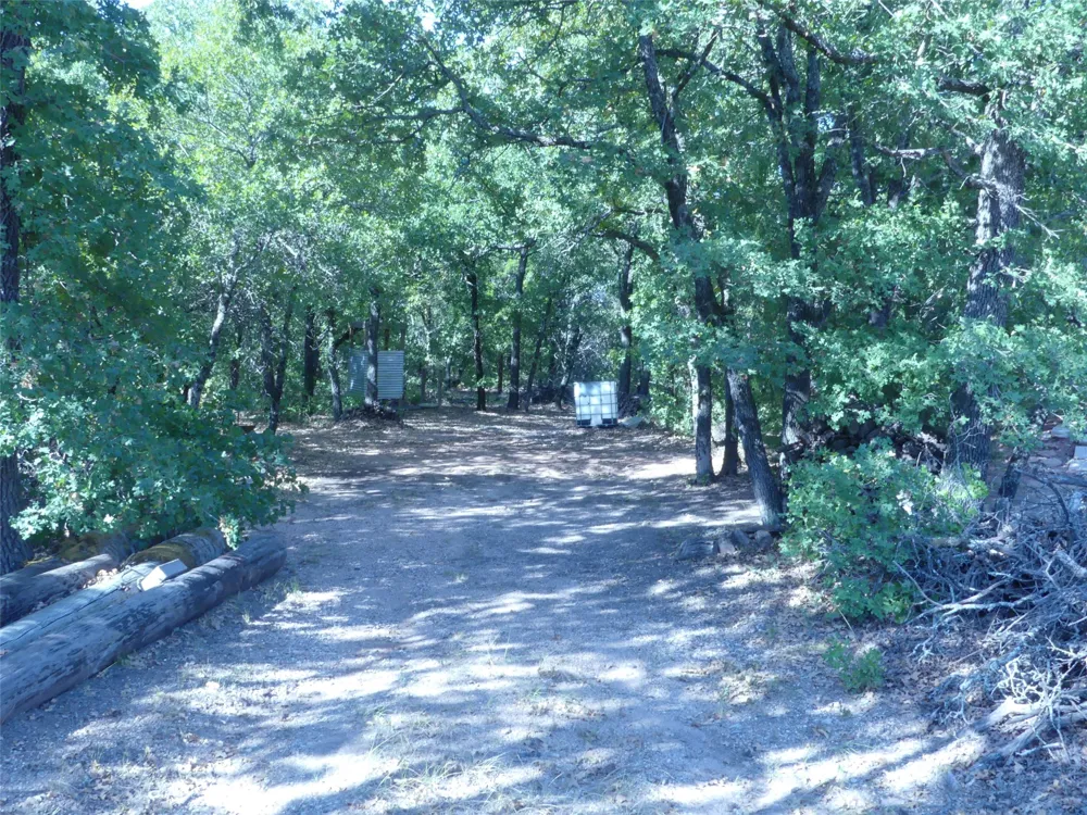 1746 Dog Kennel Road Sunset, TX 76270