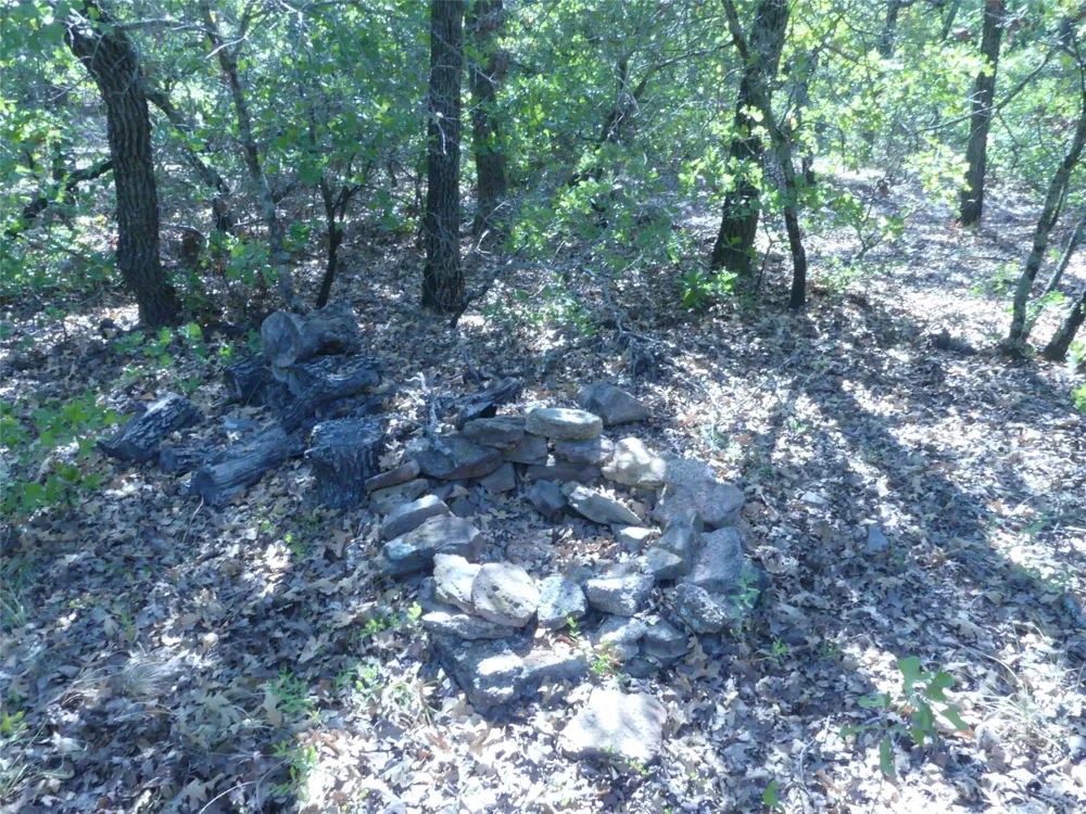 1746 Dog Kennel Road Sunset, TX 76270
