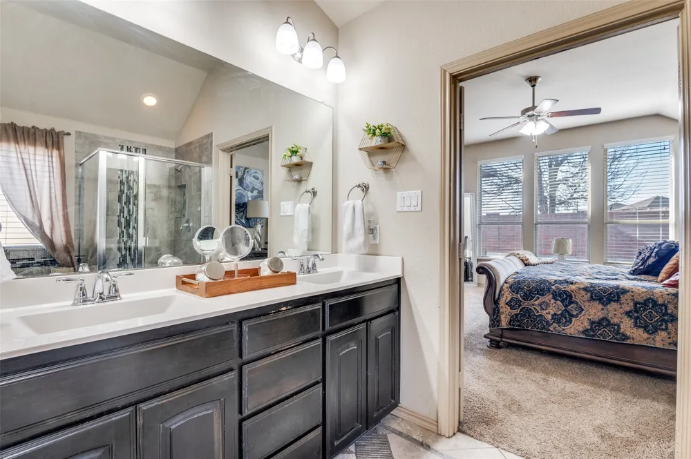 1501 Bricknell Drive Glenn Heights, TX 75154