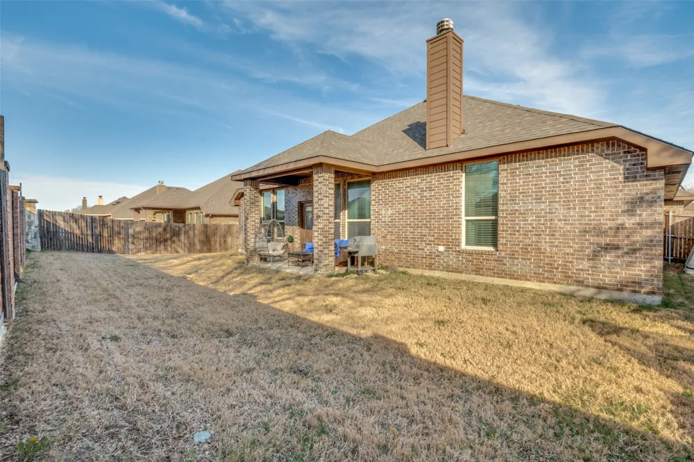 1501 Bricknell Drive Glenn Heights, TX 75154