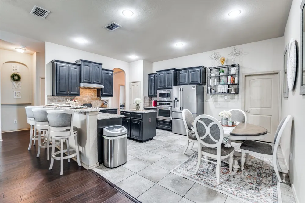 1501 Bricknell Drive Glenn Heights, TX 75154
