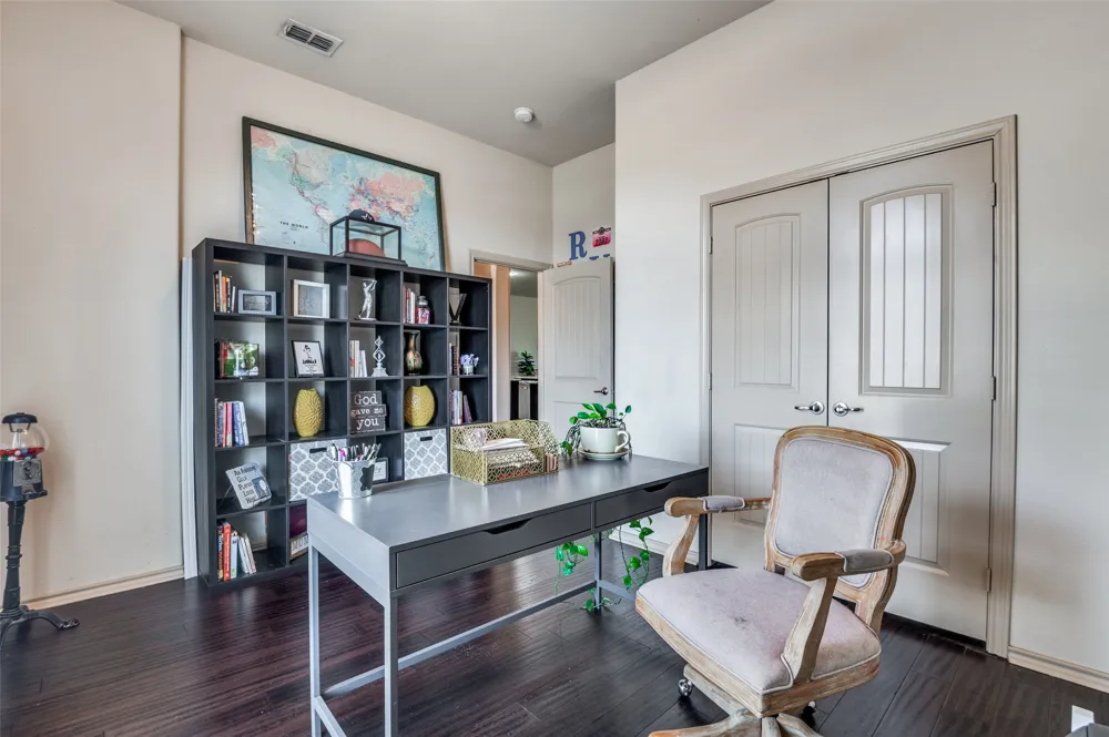 1501 Bricknell Drive Glenn Heights, TX 75154