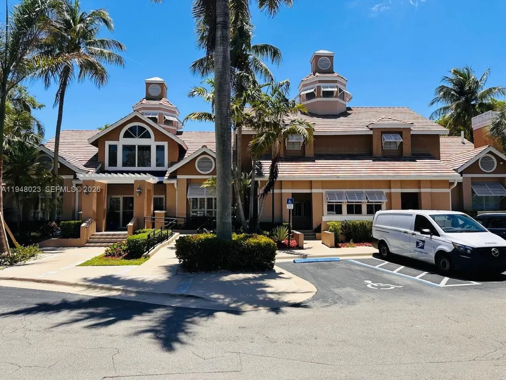 15680 SW 106th Ln #804